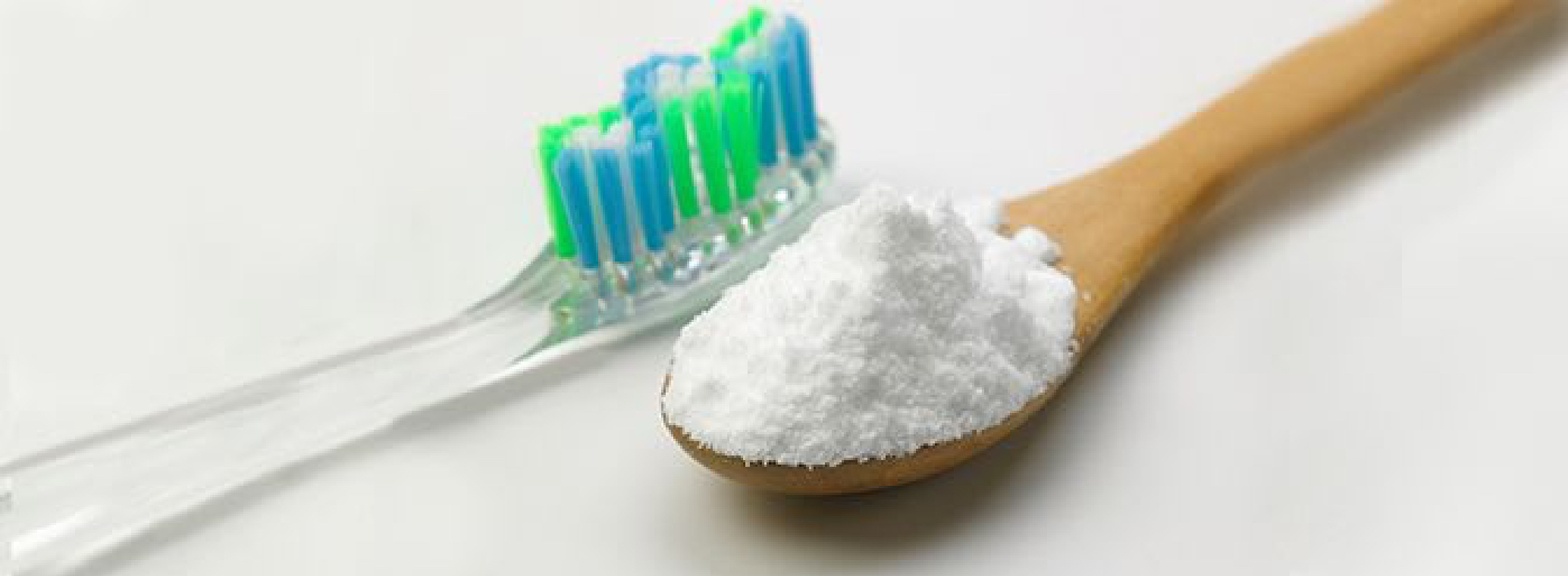 Baking soda for brushing teeth